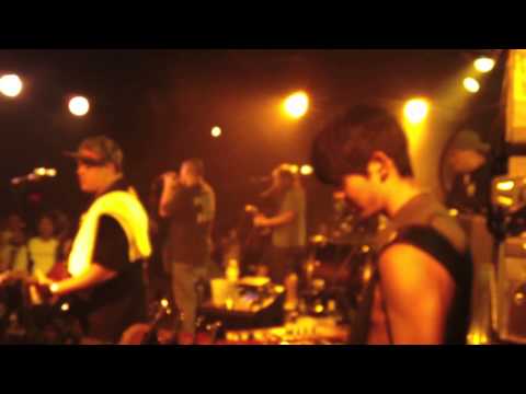 The Green (Live at Coach House)- Gotta Be