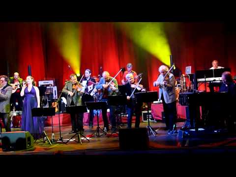 Hasta Mañana - Helen Sjöholm and Tommy Körberg & Benny Andersson