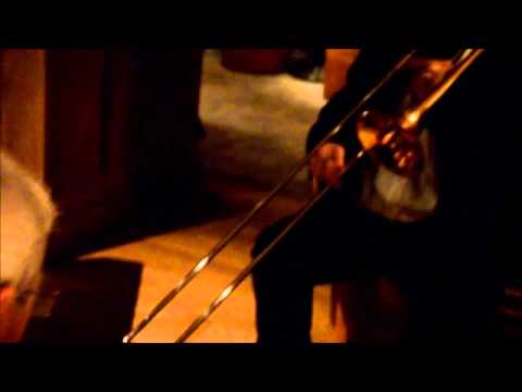 Paul Taylor, Brian Thompson, Dave Kelbie, Eleazar Ruiz S - Exactly like you {Live at The Punch Room}