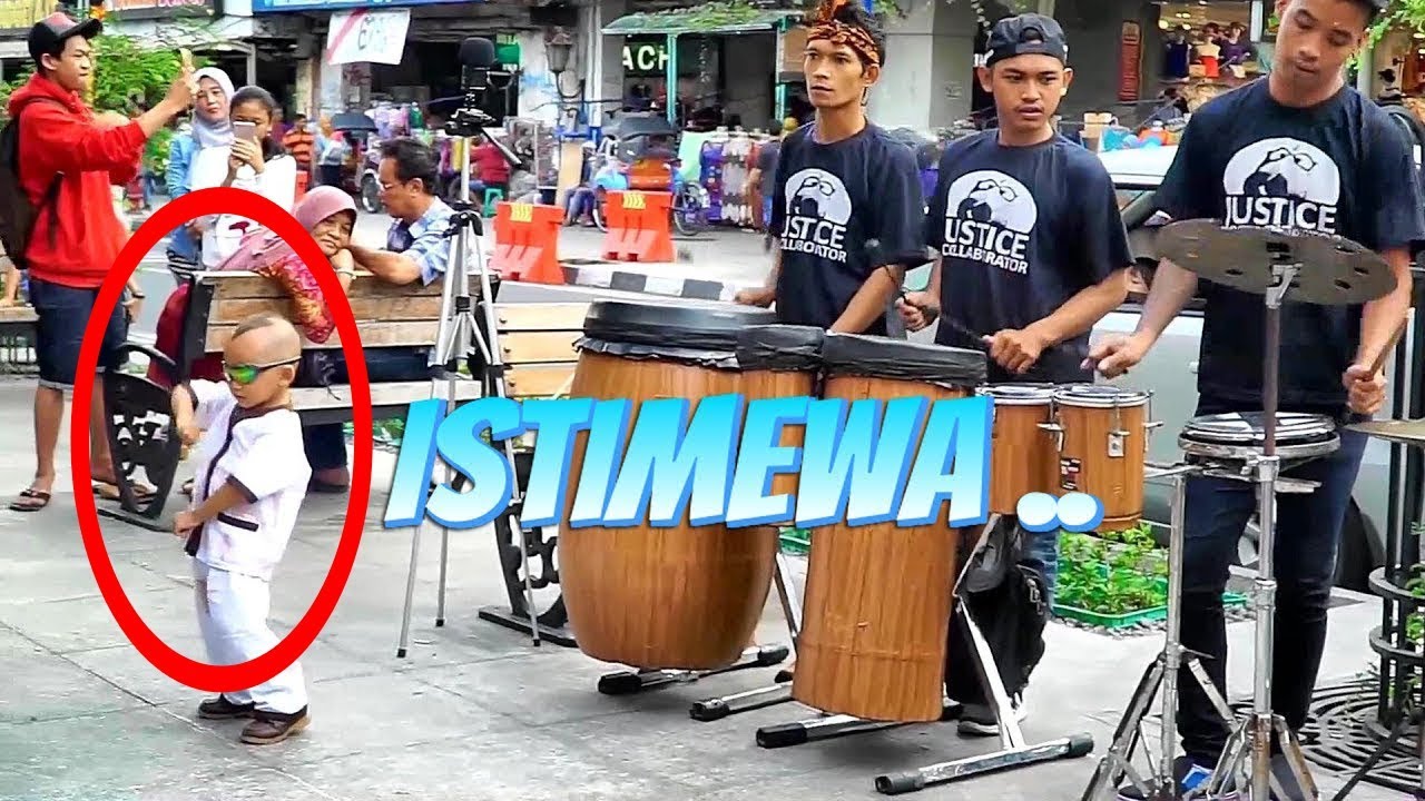PRIA ISTIMEWA - Angklung Malioboro Carehal (Pengamen Kreatif Jogja) Via Vallen Dangdut Koplo