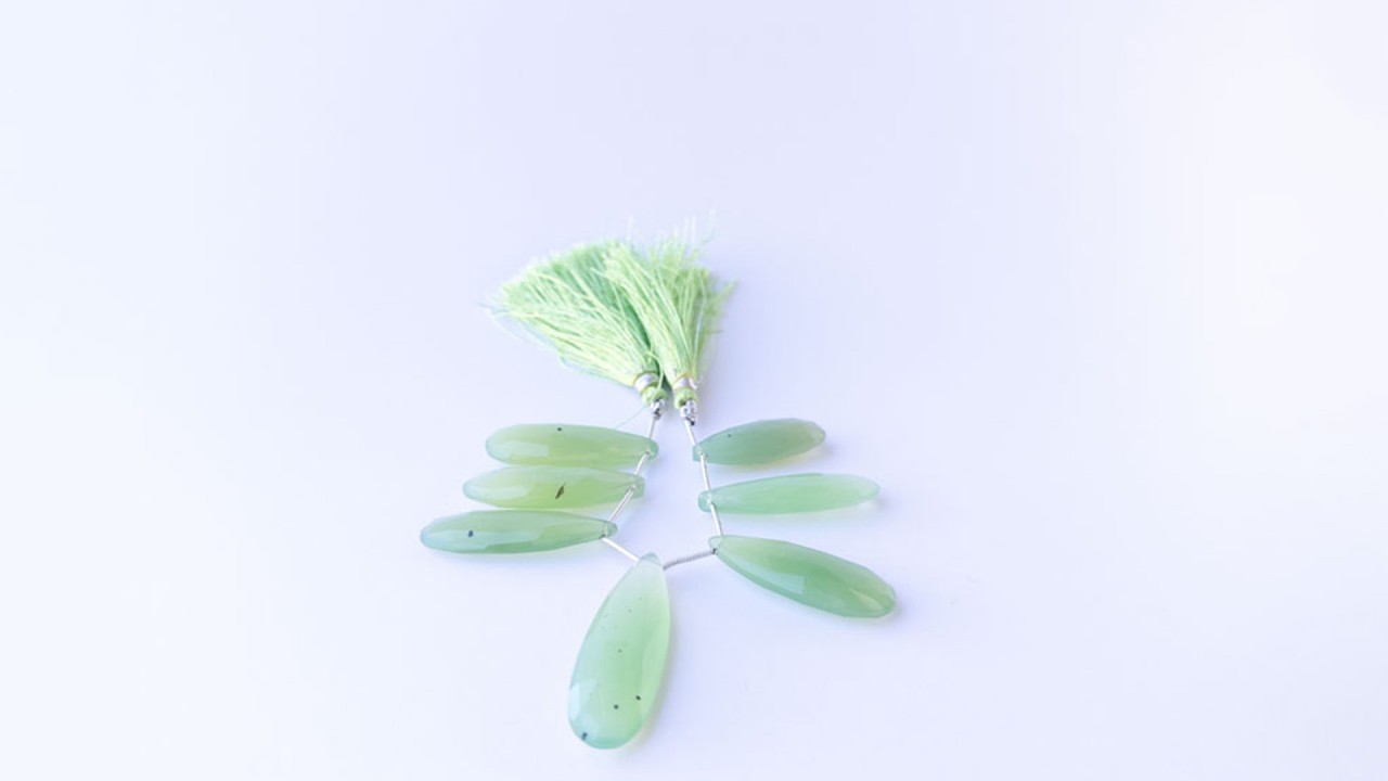 Chalcedony | Faceted Briolette | 30-43mm X 12.3-14.4mm Bead Size | 7 Pieces video