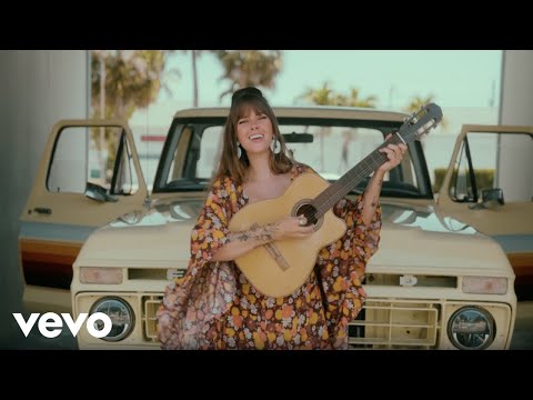 Emily Zeck - It Ain't Me