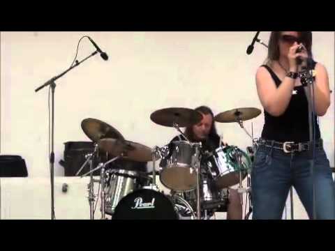 Stará škola - Podzimní ráno - live Bílina 2012