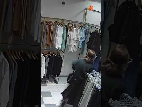🛍️ DOS MECHERAS SE ROBARON PRENDAS EN ALTA GRACIA
