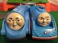 Shooting Star Gordon Vs Streamlined Thomas The Great Race Railway Race Set