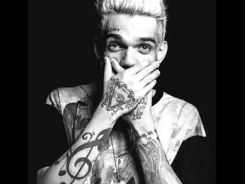 POLLO Ft .BELLA - Vamos Se Abraçar  (Audio)