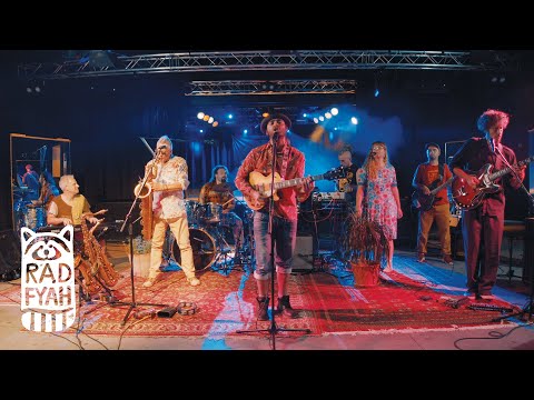 Teeth 'n' Tongue Jam - Hold Your Fire - Rad Fyah Studio (on the road) Live Session