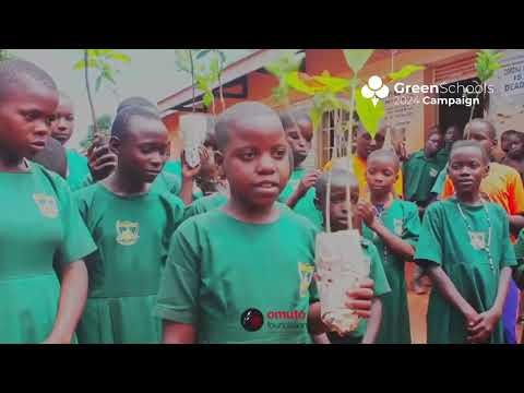 Empowering 60 Ugandan Schools in Green Economy.