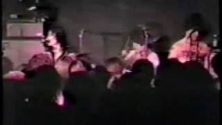 Joan Jett - I Love Playing With Fire (Live)