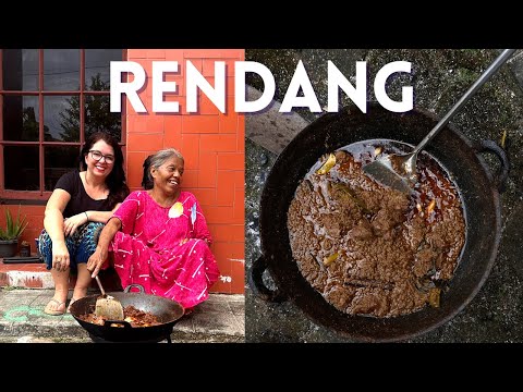 Making Rendang in Indonesia with Amak | Indonesian Food