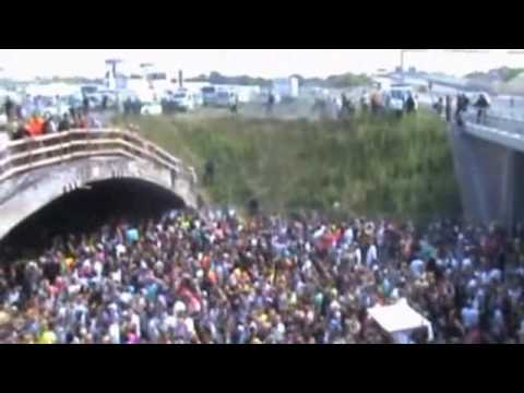 Amateurvideo zeigt Massenpanik bei Loveparade