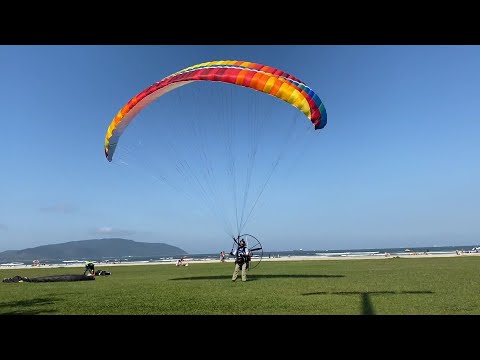 Decolagem e Pouso Voo 234 de Paramotor IKE Costa - 09/07/22 - São Vicente