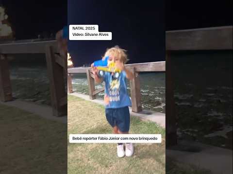 Bebê repórter Fábio Júnior com novo brinquedo #natal #alagoas #maceio #mar #praias