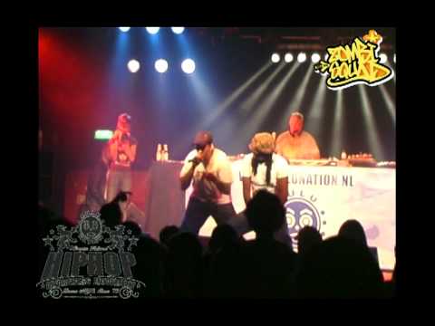 Zombi Squad graffiti live