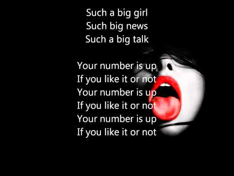 Red Lips~Sky Ferreira