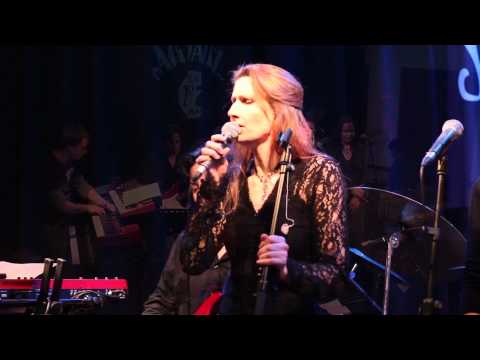 With one more look at you - Anja Wessels