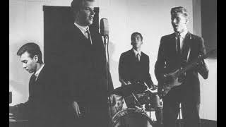 Golliwogs - Little Girl - Fantasy 590 (1964 - Early Creedence Clearwater Revival))