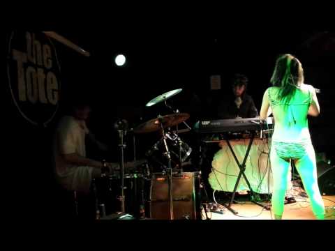 Umbilical Tentacle - Live @ The Tote 10052014