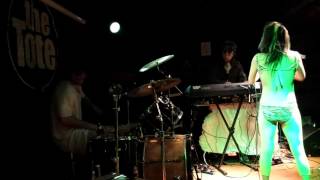 Umbilical Tentacle - Live @ The Tote 10052014