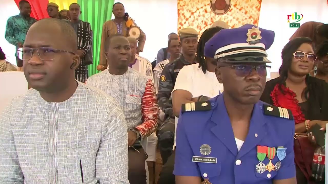 228 agents du ministère de la Communication, de la Culture, des Arts et du Tourisme sont distingués