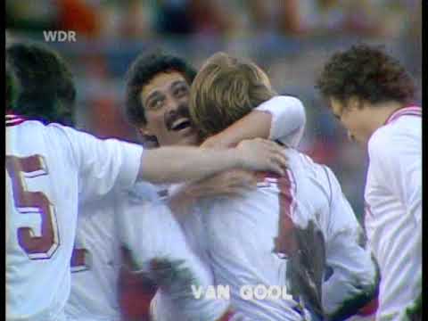 1978-1979 EC 1/2 (L1) Nottingham Forest - Koln