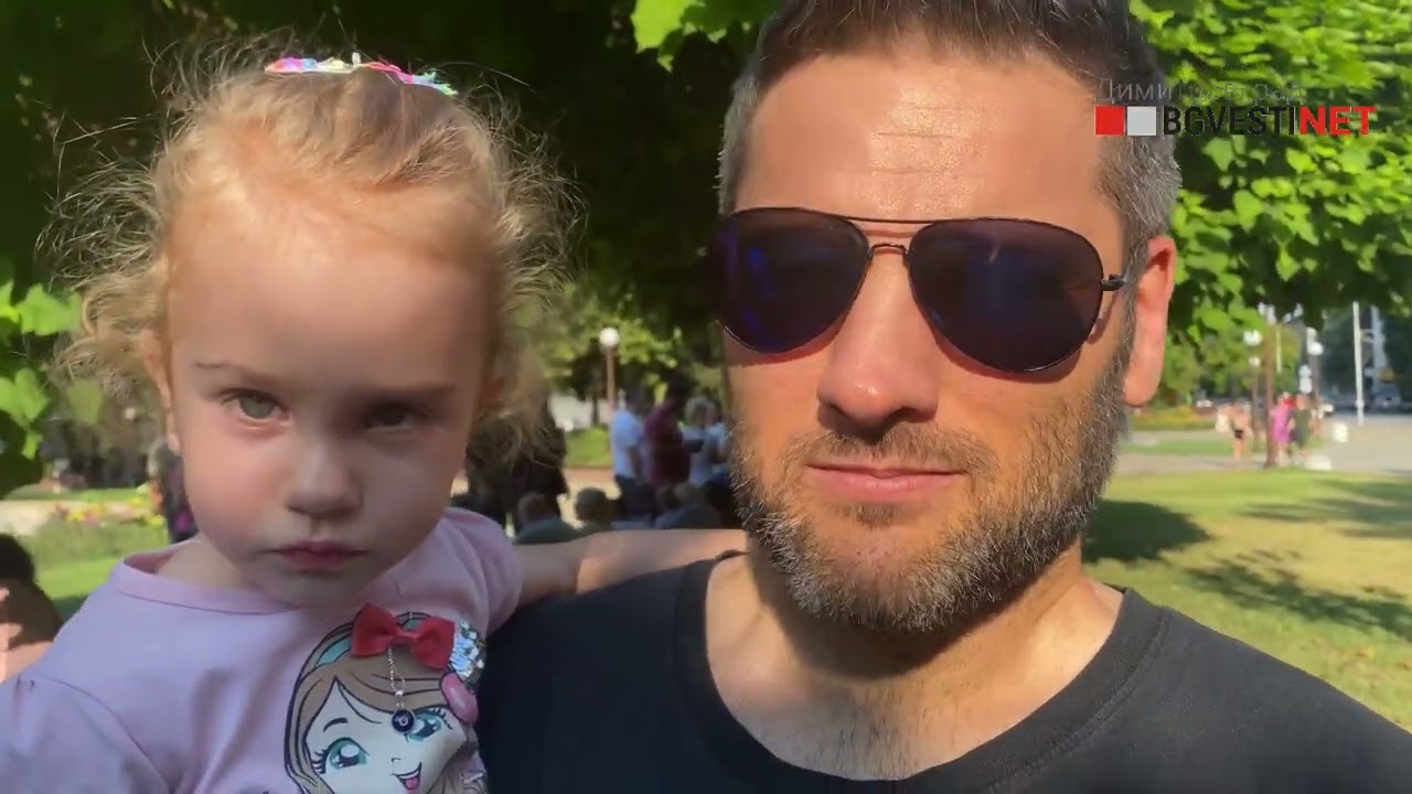 "Нито една повече" - Мирно шествие против насилието събуди изключителна гражданска енергия в Димитровград 