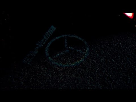 DRIZZZ-Who's Dat!(Official Visualiser)