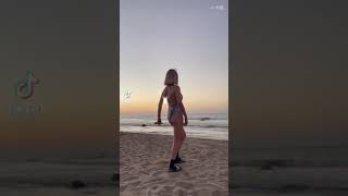 【水着美女】私の身体を見て♡