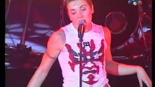 Melanie C - GaGa - Live @ La Maison De La Mutualite [26.10.99]