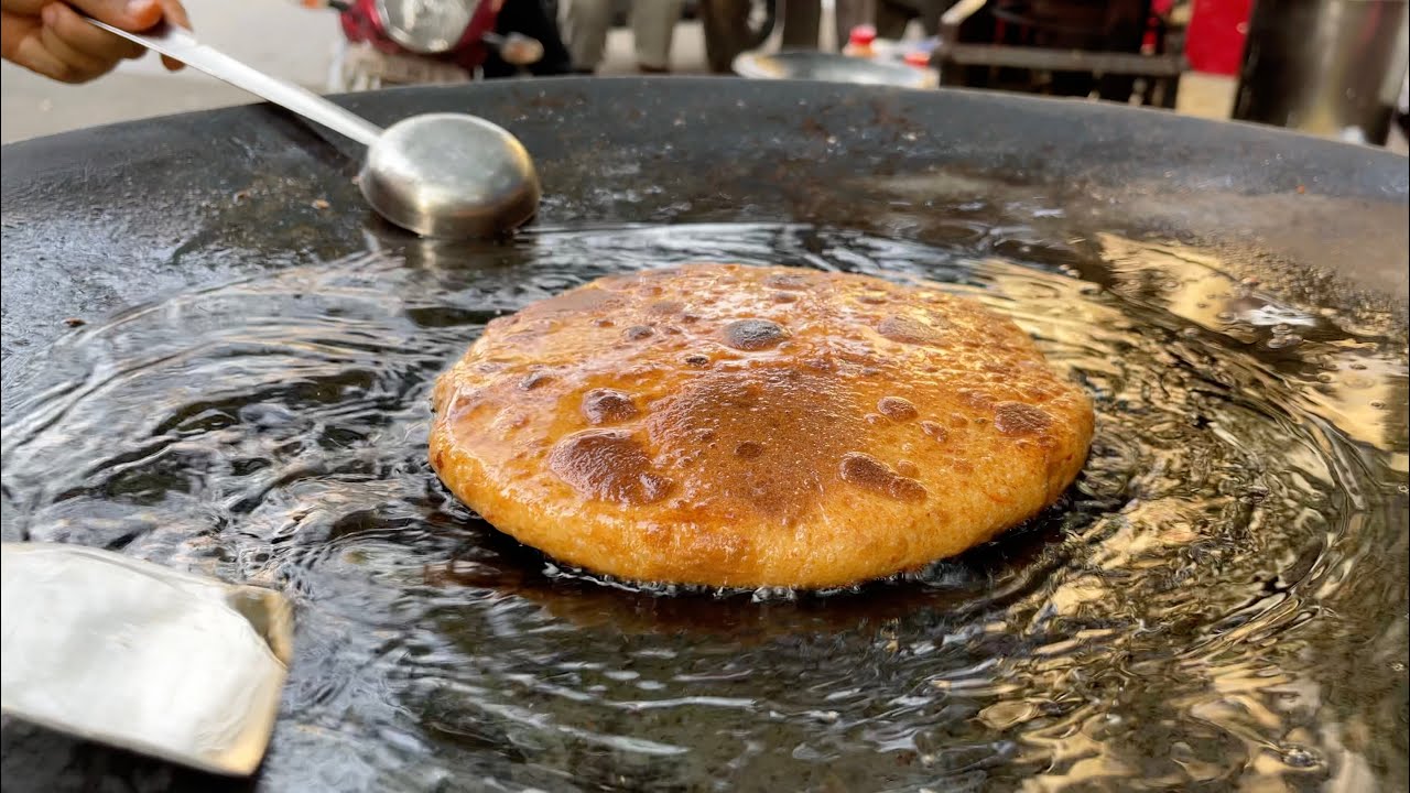 Paratha Swimming in Dollop of Ghee | Indian Street Food