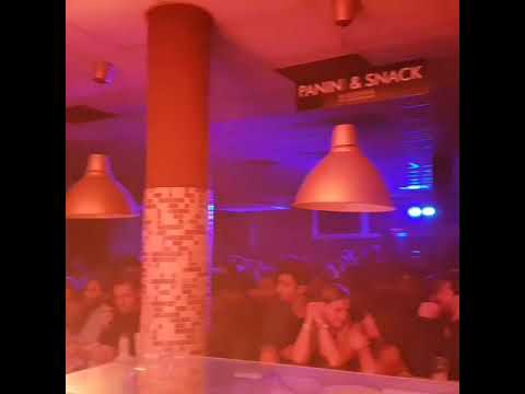 MADONNA Pizza Cafe & restaurant - Party Universitario locali er.go. Modena venerdi 22/9/2017