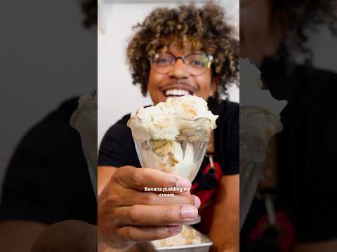 Banana Pudding Ice Cream!  No churn and super easy! #icecreamrecipe #baking