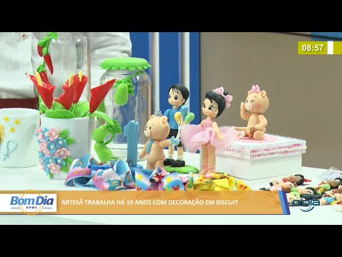 Artesã trabalha há 10 anos com decoração em Biscuit 14 01 2022