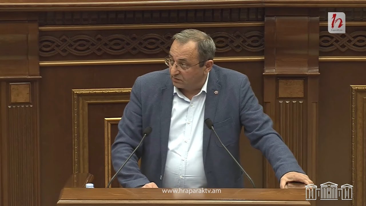 Այս ամբիոնից անհեթեթ հայտարարություններ են շարունակում հնչել մի մարդու կողմից, ով հանձնեց Արցախը