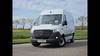 Xe van khoang k&iacute;n Mercedes-Benz SPRINTER 317 L2H2 RWD Mbux10 | H&igrave;nh ảnh 4 - Autoline
