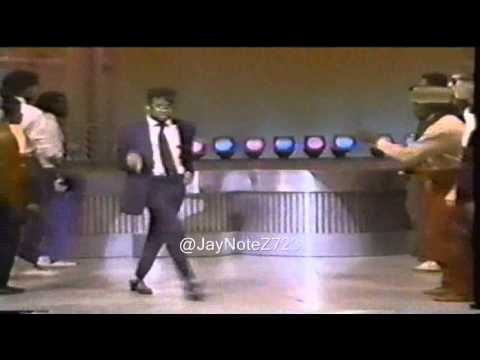 Earth Wind And Fire - Thinking Of You (Soul Train Line)(April 30, 1988)(X)