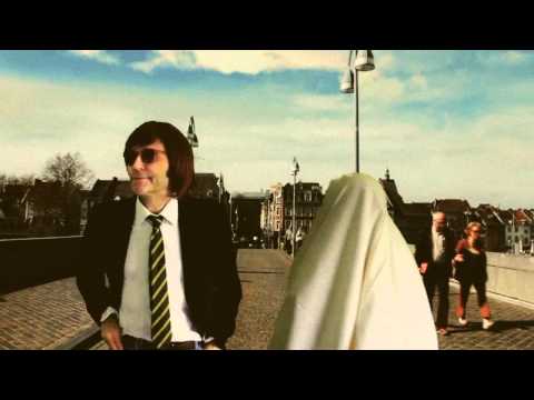 So beautiful - Don Lemon (John Lennon impression by Stevie Riks)