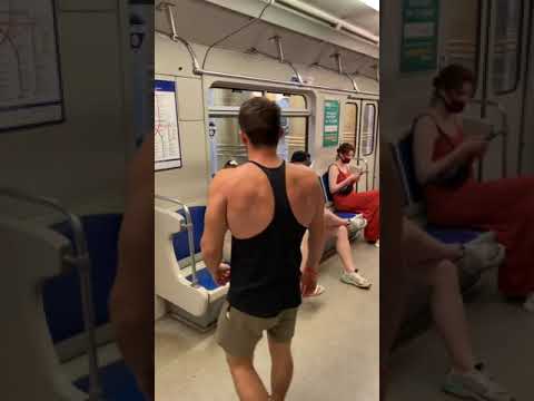 prank in public cute lady😍💲 #shorts #youtubeshorts #gym #shmekss