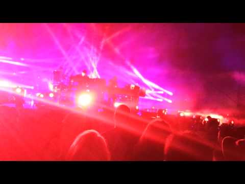 Chemical Brothers Live @ North Coast 9/6/15 clip 3