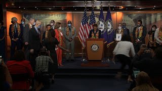 Democrats unveil police overhaul plan