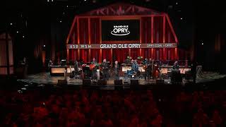 Opry LIVE with Connie Smith, Lee Ann Womack, Mandy Barnett, Marty Stuart &amp; Tennessee Mafia Jug Band