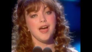 Charlotte Church. &quot;O Holy Night&quot; &amp; &quot;Silent Night&quot; (2000), live, from Christmas concert in Vienna.
