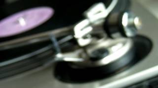 House : Dennis Ferrer - Lil Louis