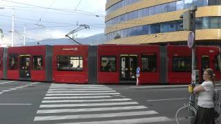 preview picture of video 'Strassenbahn Innsbruck 2014'