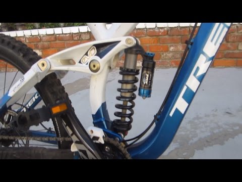 Trek Session 8 Full Suspension Mountain Bike with Evo Link Bike Review