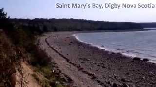 preview picture of video 'Batstone's Cottage- Digby, Nova Scotia - View from the Poopdeck'