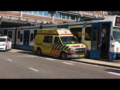 Ongeval met Ambulance 13-120 en Tram op de Boelelaan in Amsterdam - Spoedvoertuigen + TP