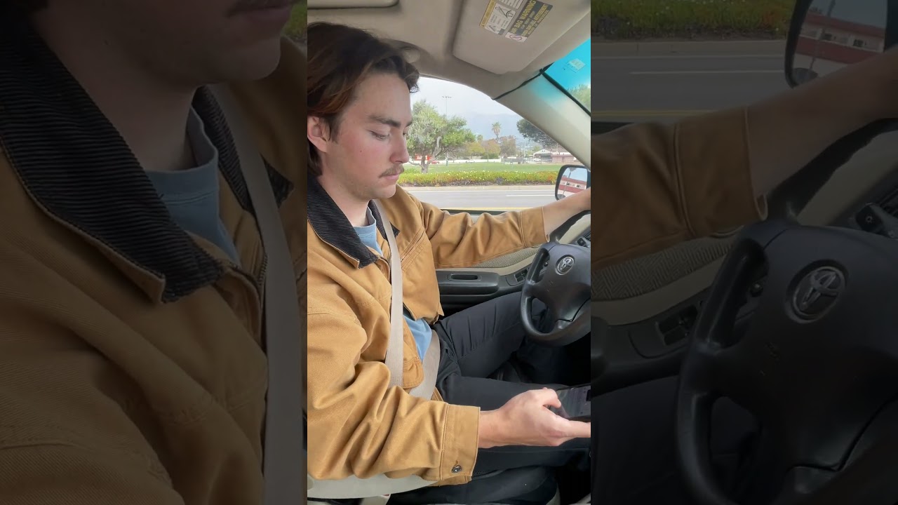 The 3 Types of Distracted Driving!! 🚘 Stay safe on the road with resqme®  #shorts #alwaysprepared