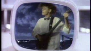 Missing Persons - Right Now (HQ video)