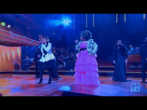 Lisa Page Brooks and Tasha Page Lockhart “The Grateful Chant” 2025 Stellar Awards